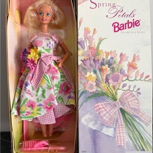 Barbie Spring Petals Bath & Body Set - Pink and Purple